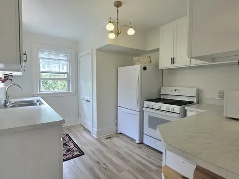 138 Hickory Street Frankfort IL 60423