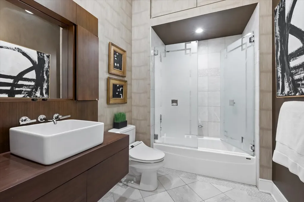 450 East Waterside Drive Chicago IL 60601