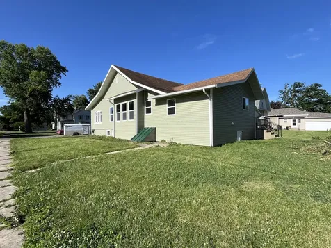 112 East South Street Granville IL 61326