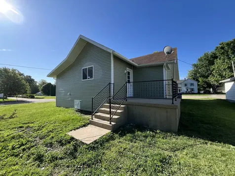 112 East South Street Granville IL 61326