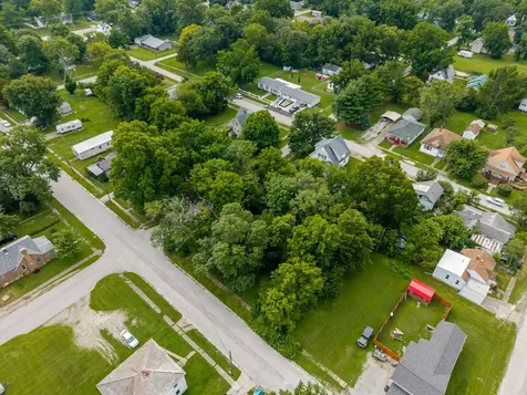 307 E Church Street Salem IL 62881