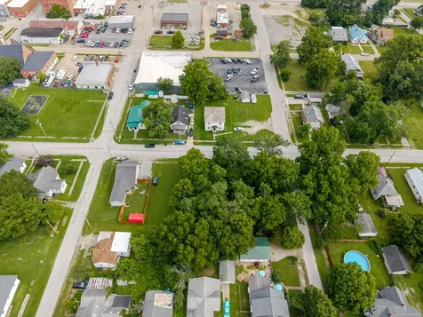 307 E Church Street Salem IL 62881