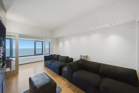 175 East Delaware Place Chicago IL 60611