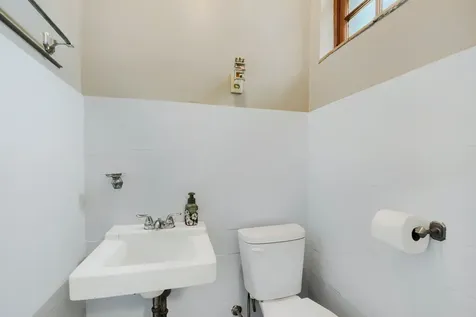 9101 South Hoyne Avenue Chicago IL 60643