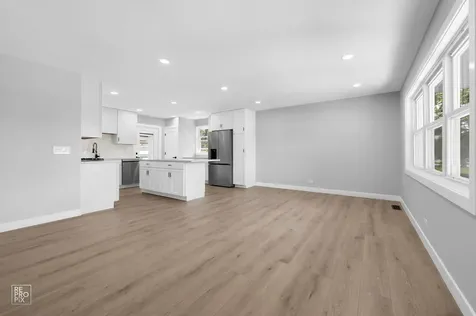 6413 Dunham Road Downers Grove IL 60516