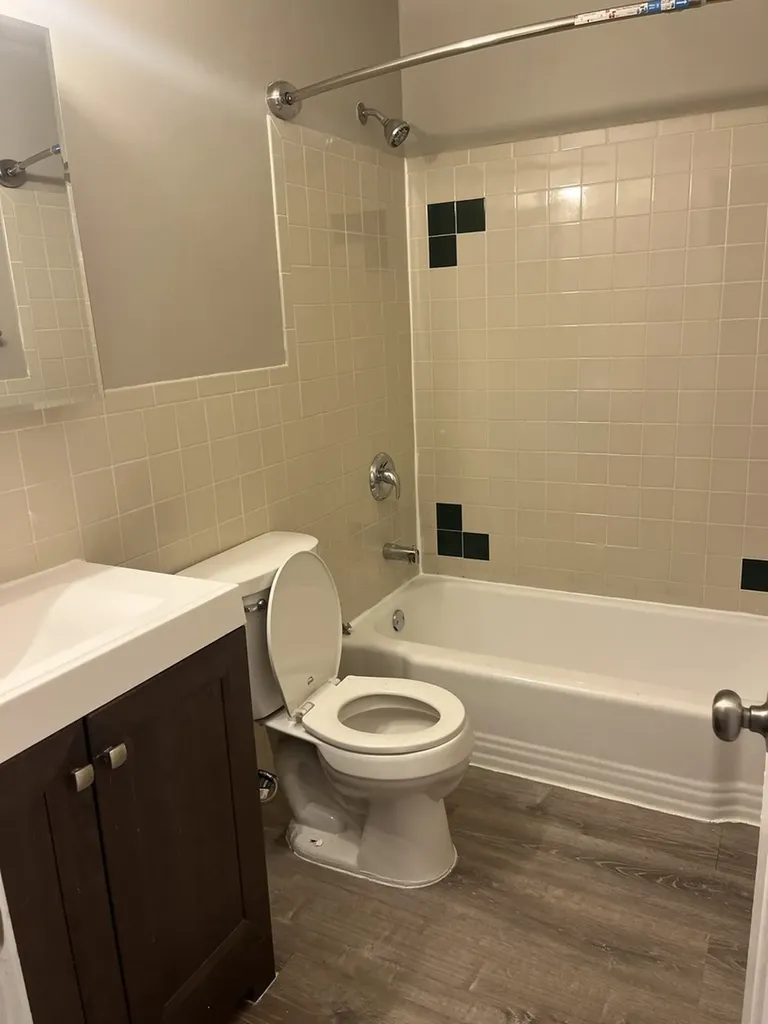 1340 North Main Street Wheaton IL 60187