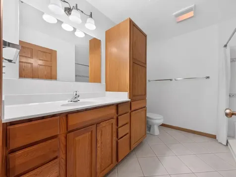 533 Brant Circle Dekalb IL 60115
