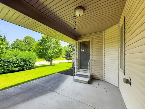 533 Brant Circle Dekalb IL 60115