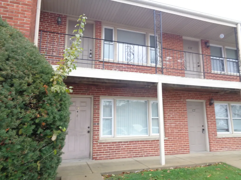 1340 North Main Street Wheaton IL 60187