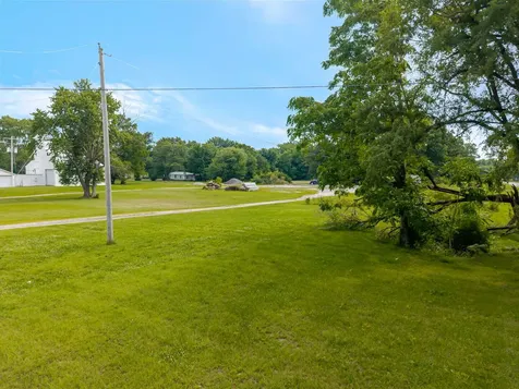 Lot 1 S Washington Street Salem IL 62881