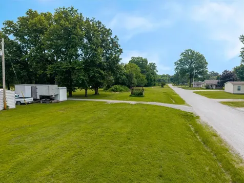 Lot 1 S Washington Street Salem IL 62881