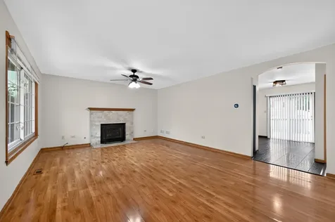 1301 Brookfield Drive Plainfield IL 60586