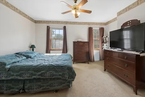 95 Winter Hill Circle Montgomery IL 60538