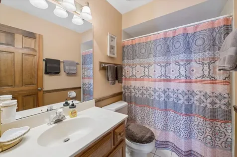 95 Winter Hill Circle Montgomery IL 60538
