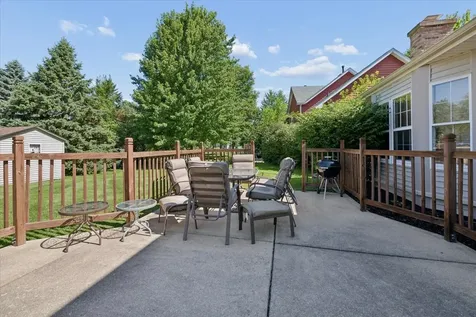 95 Winter Hill Circle Montgomery IL 60538