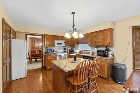 95 Winter Hill Circle Montgomery IL 60538