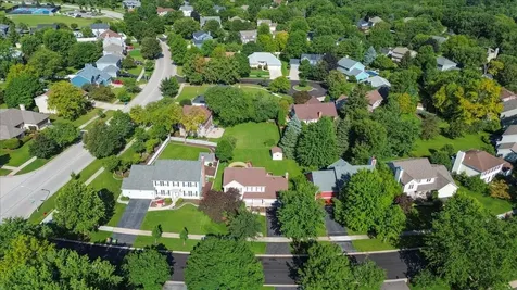 95 Winter Hill Circle Montgomery IL 60538
