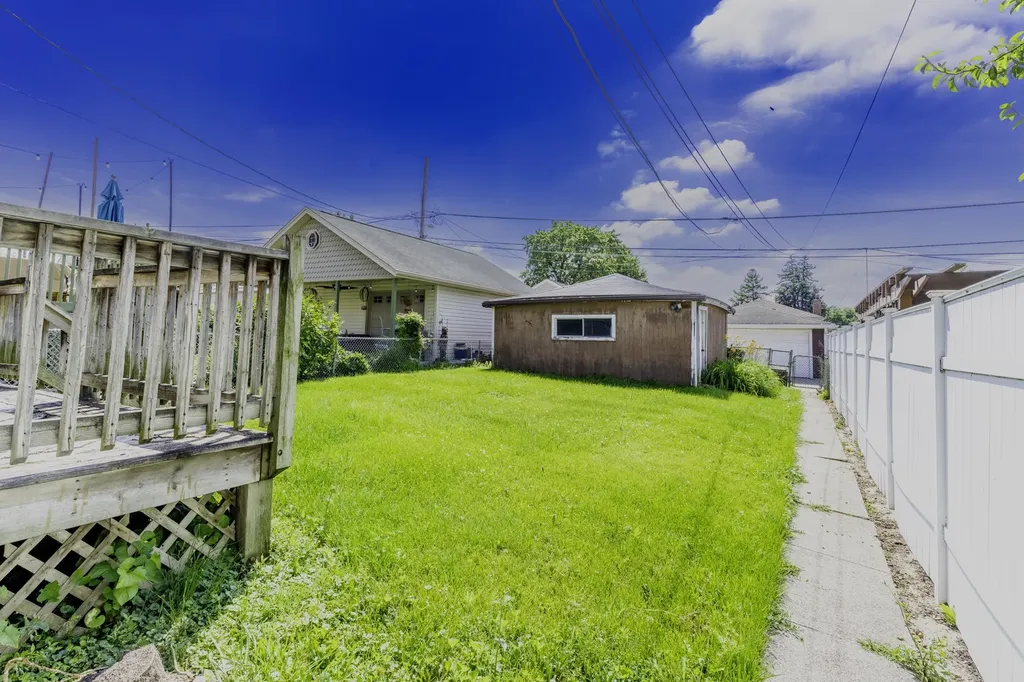 5308 South Austin Avenue Chicago IL 60638