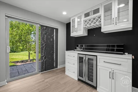 3826 Ridge Pointe Drive Geneva IL 60134