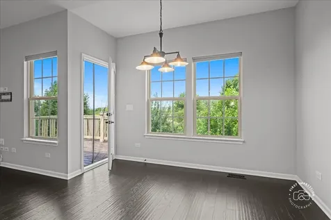 3826 Ridge Pointe Drive Geneva IL 60134