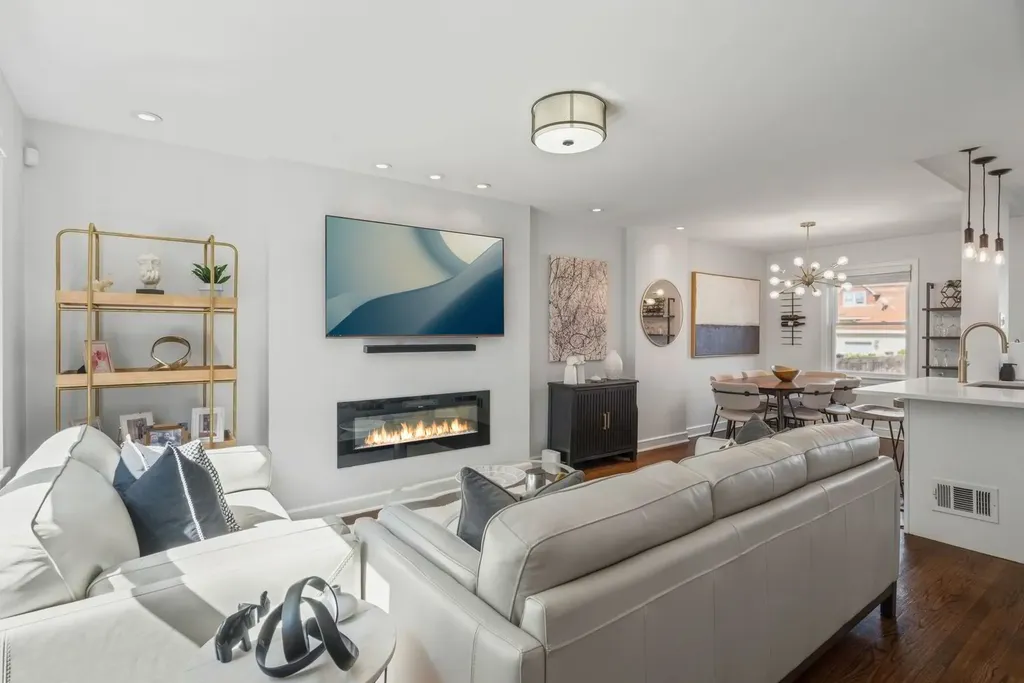 1745 North Oak Park Avenue Chicago IL 60707