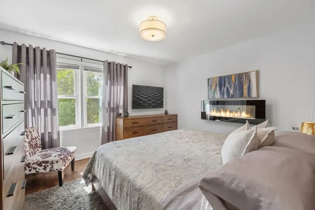 1745 North Oak Park Avenue Chicago IL 60707