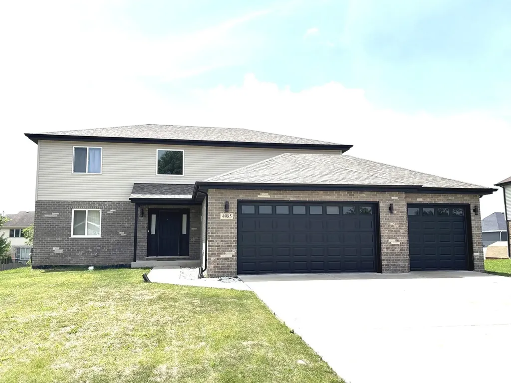 4985 West Margaret Street Monee IL 60449