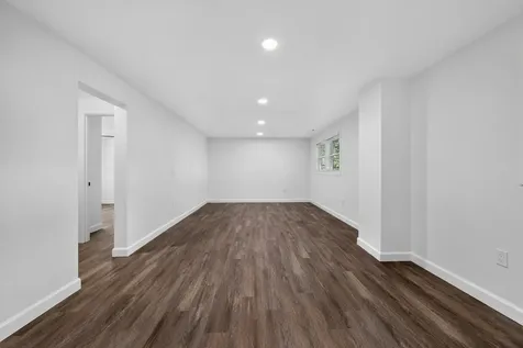 642 Swan Drive Grayslake IL 60030