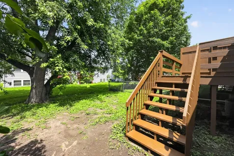 642 Swan Drive Grayslake IL 60030