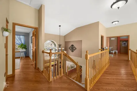 8 Fairfax Court Bolingbrook IL 60490