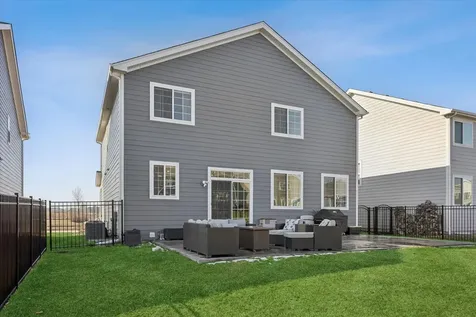 1826 Peyton Terrace Shorewood IL 60404