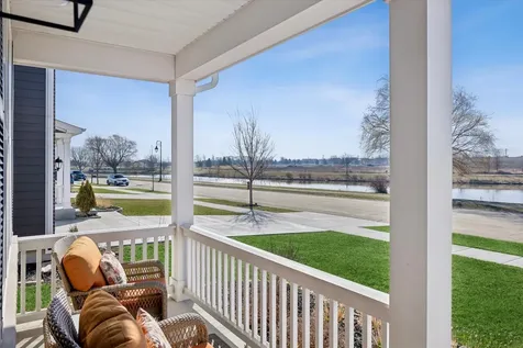 1826 Peyton Terrace Shorewood IL 60404