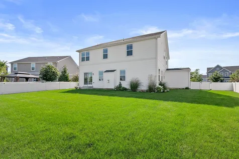 1825 Tall Oaks Drive Antioch IL 60002