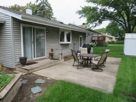 237 North Babcock Drive Palatine IL 60074