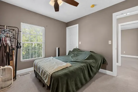 14 Rosewood Court Bloomington IL 61704