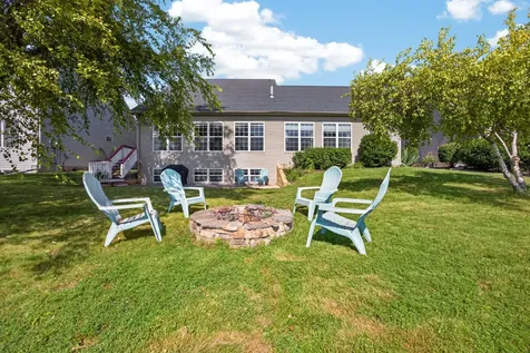 14 Rosewood Court Bloomington IL 61704