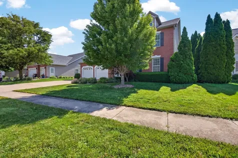 14 Rosewood Court Bloomington IL 61704