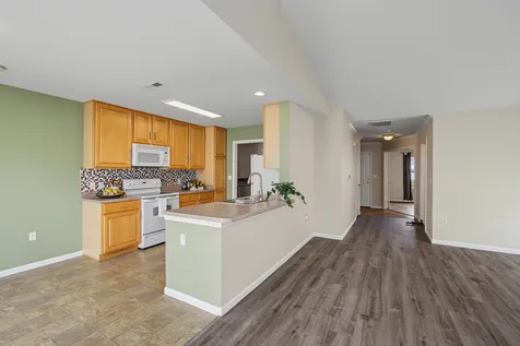 711 Lauterbur Lane Champaign IL 61822
