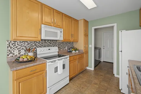 711 Lauterbur Lane Champaign IL 61822