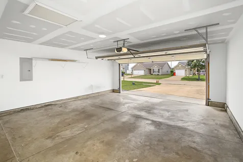 711 Lauterbur Lane Champaign IL 61822