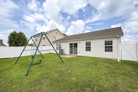 711 Lauterbur Lane Champaign IL 61822