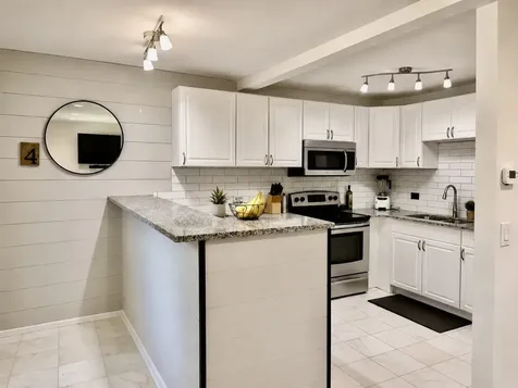 2302 Algonquin Road Rolling Meadows IL 60008