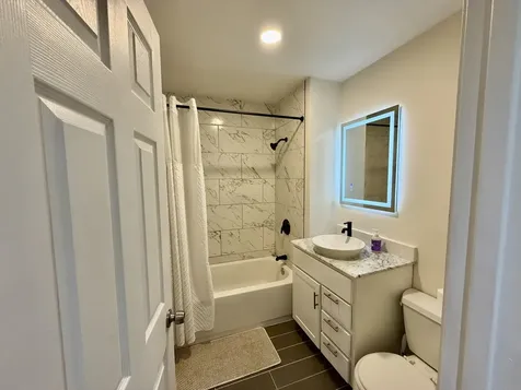 2302 Algonquin Road Rolling Meadows IL 60008