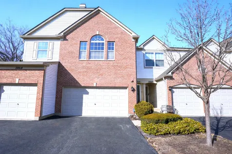 2866 Stonewater Drive Naperville IL 60564
