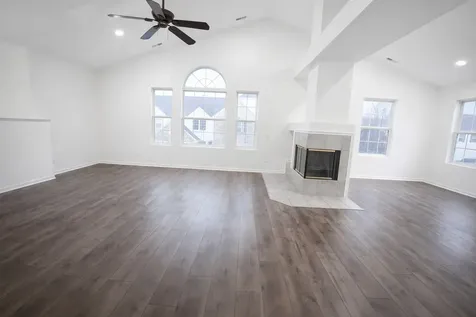 2866 Stonewater Drive Naperville IL 60564
