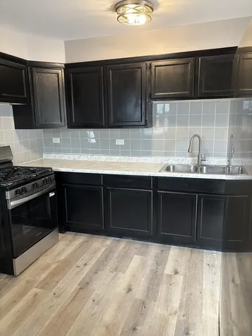 14238 Marshfield Avenue Dixmoor IL 60426