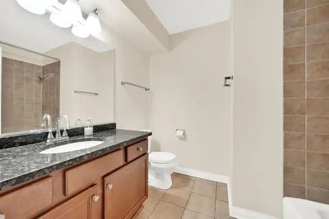 6528 157TH Street Oak Forest IL 60452