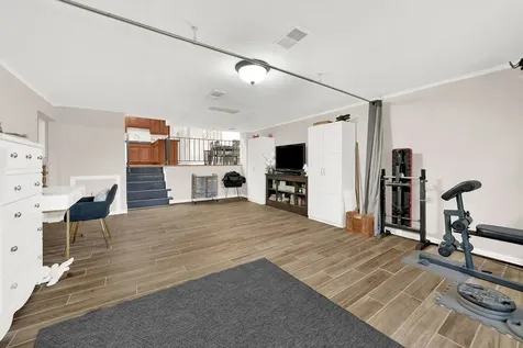 6528 157TH Street Oak Forest IL 60452