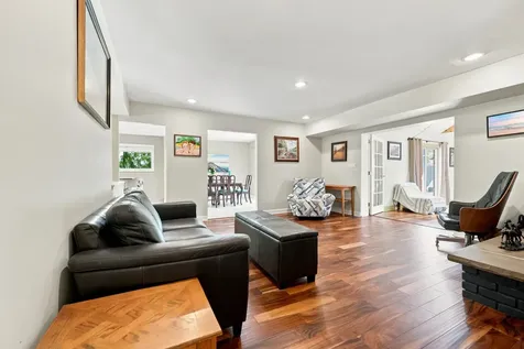 781 Shag Bark Lane Deerfield IL 60015