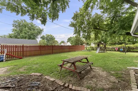 2912 43RD Street Rock Island IL 61201